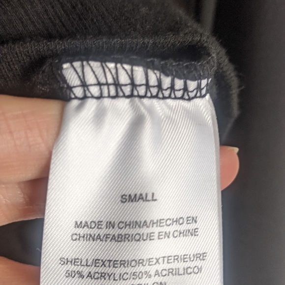 Thread & Supply Black Zip Up Sweater Size S - Picture 4 of 5